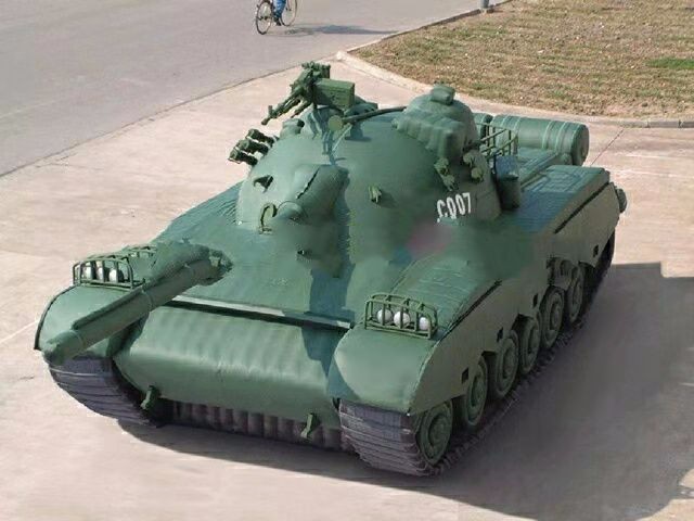 盐山军用充气坦克车